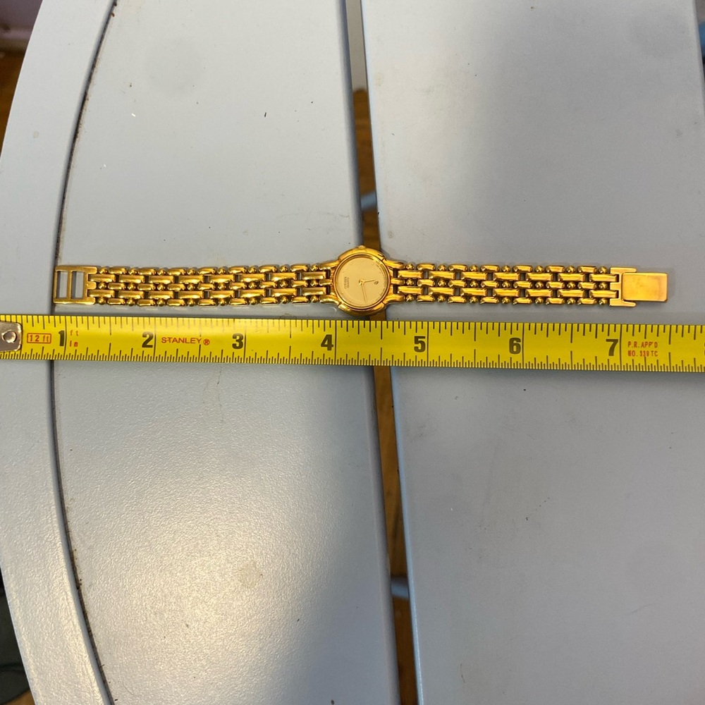 Vintage Citizen Quartz Gold Tone Ladies Watch 2250-506751 Japan Bracelet - Picture 8 of 8